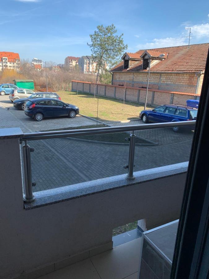 Royal Residence Apartmani Pančevo Exterior foto